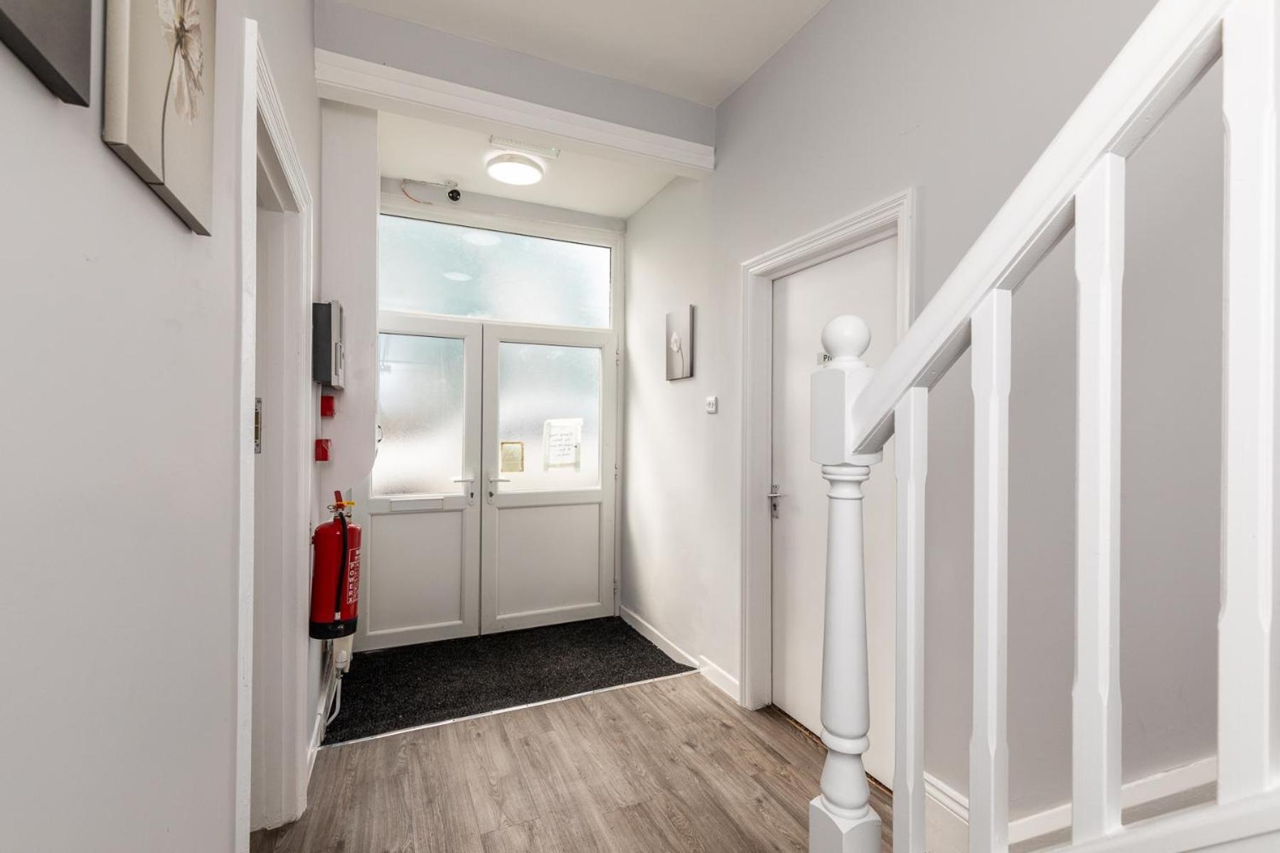 Dove Court Travel Lodge 4 - First Floor Ensuite Almondsbury Eksteriør billede